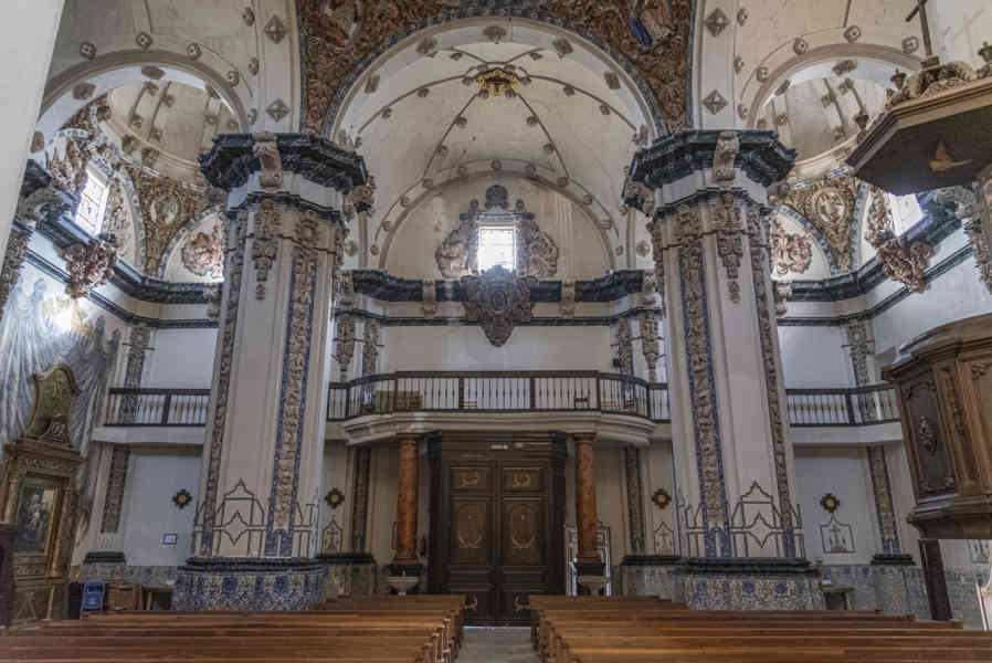 Zaragoza - Belchite 58 - santuario Nuestra Señora del Pueyo.jpg